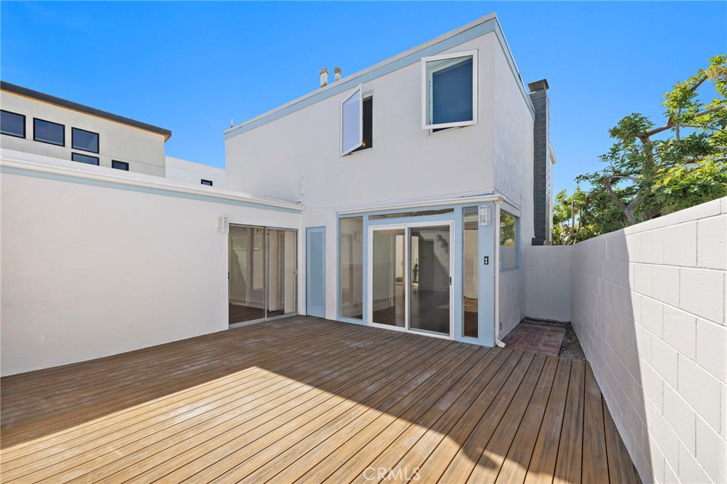 Newport Shores (NEWS) - Residential Lease