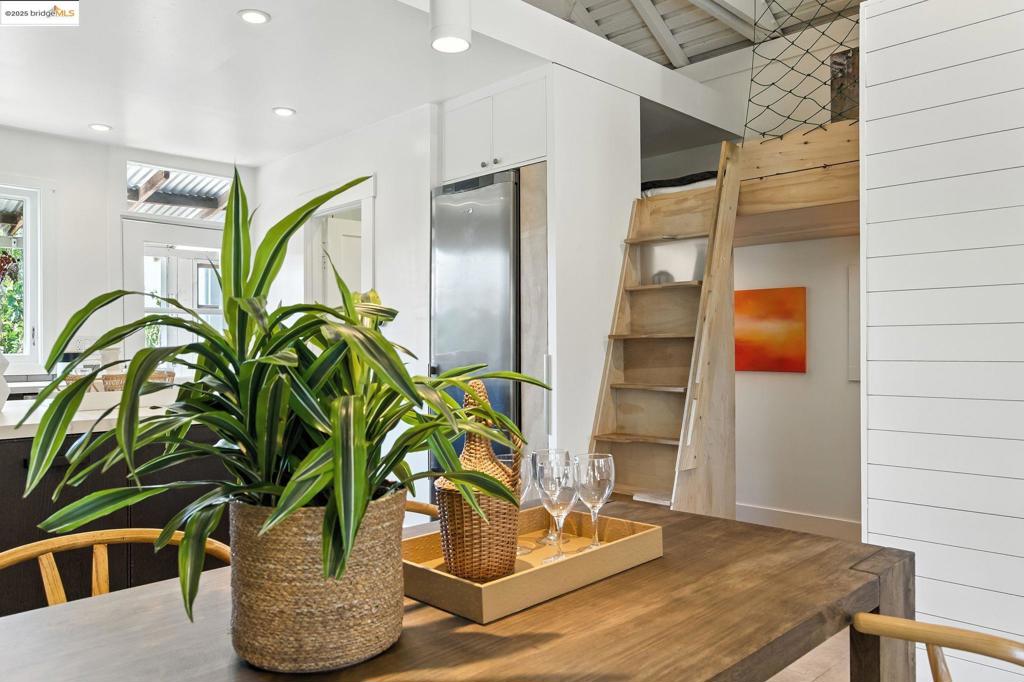 WEST BERKELEY - Residential