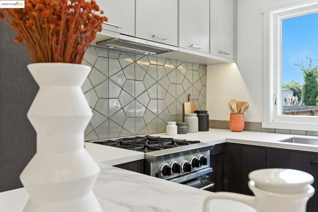 WEST BERKELEY - Residential