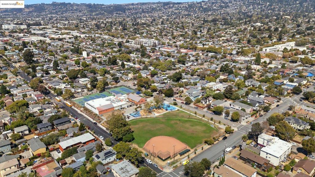 WEST BERKELEY - Residential