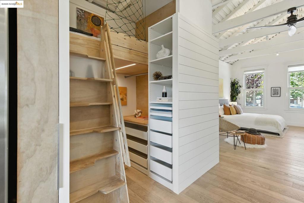 WEST BERKELEY - Residential