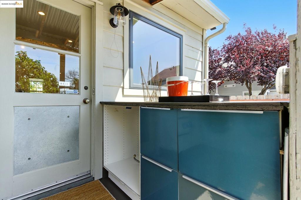WEST BERKELEY - Residential
