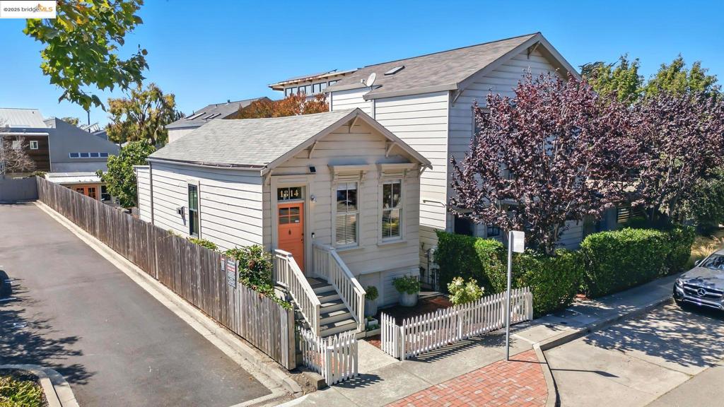 WEST BERKELEY - Residential