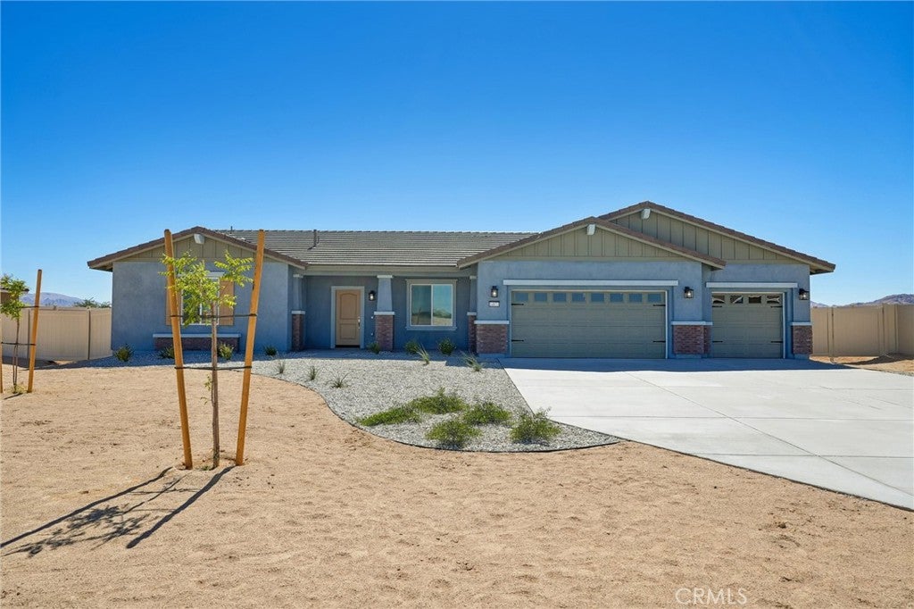 14873 Desert Lily Court