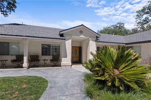 Tiny photo for 9071 Palomar Avenue, Atascadero, CA 93422 (MLS # NS26061080)