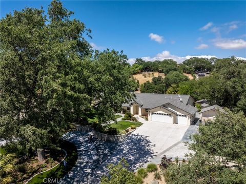 Tiny photo for 9071 Palomar Avenue, Atascadero, CA 93422 (MLS # NS26061080)