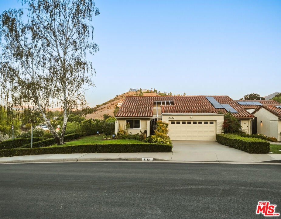 3332 Meadow Oak Drive