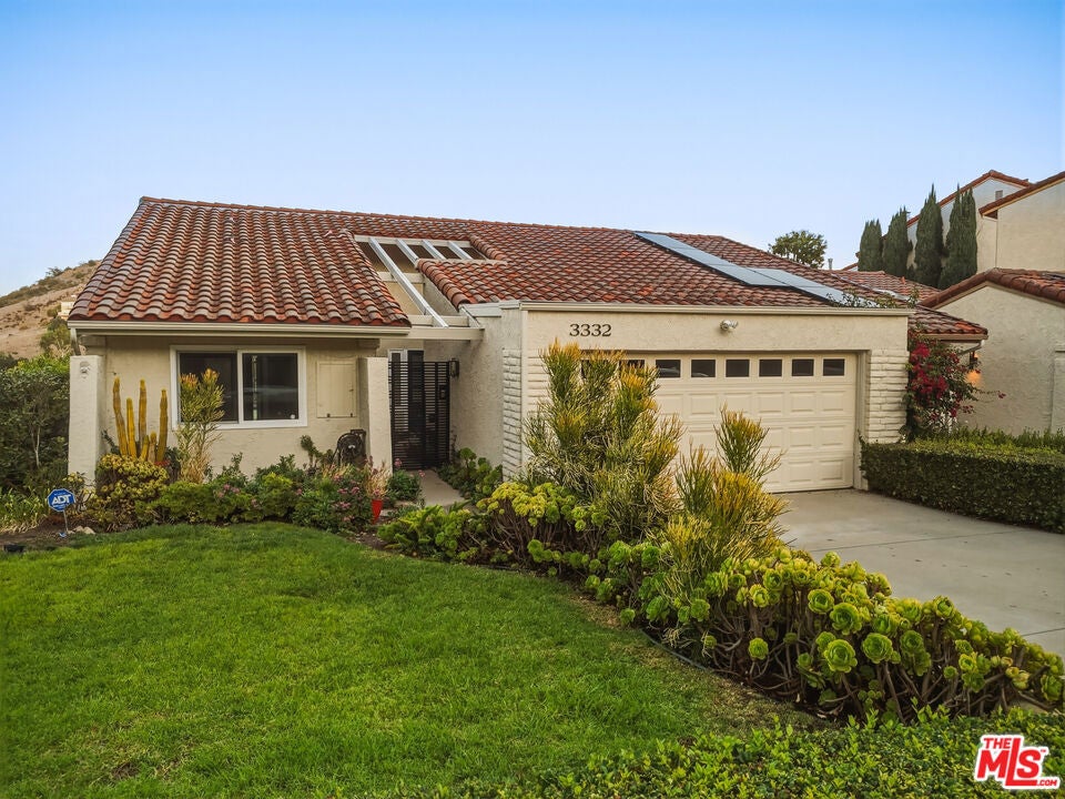 3332 Meadow Oak Drive