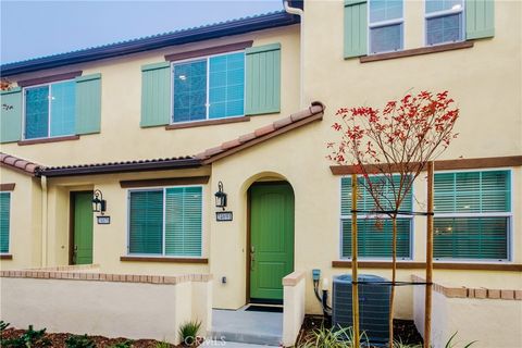 24691 Ahora Court Wildomar CA 92595