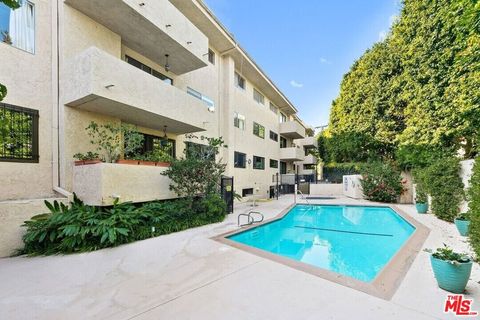 Photo of 10671 Holman Avenue #104, Los Angeles, CA 90024 (MLS # 26705793)
