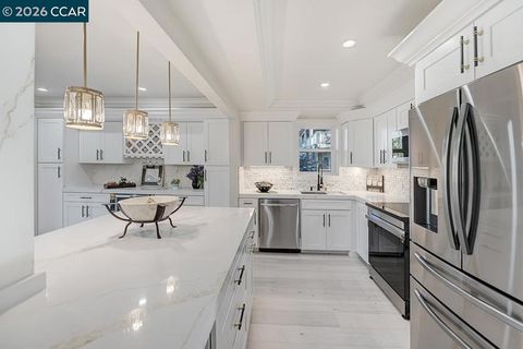 2601 Pine Knoll Dr 16 Walnut Creek CA 94595