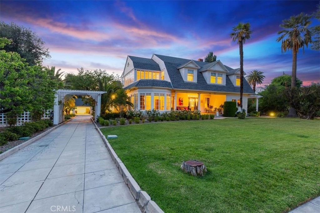 1012 W Highland Ave.