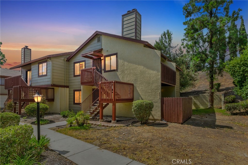 Charming Starter Home in a Prime Location! Step into this beautifully updated unit, perfectly blending comfort and style. Enjoy a brand new kitchen with sleek, modern cabinets, fresh vinyl flooring throughout, and tastefully upgraded bathrooms. Move in ready and brimming with charm, this one is a must see!