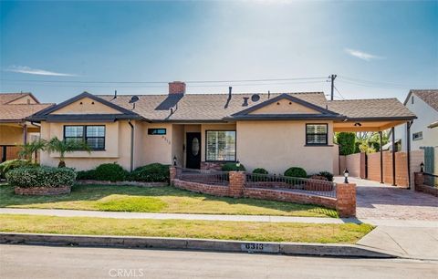 Photo of 6313 Melvin Ave AVE, Tarzana, CA 91335 (MLS # SR26103080)