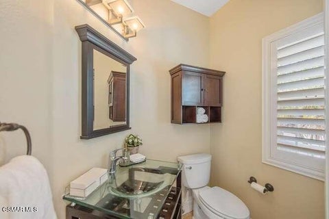 Tiny photo for 586 Schuman Place, Ventura, CA 93003 (MLS # 226004437)