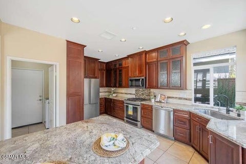 Tiny photo for 586 Schuman Place, Ventura, CA 93003 (MLS # 226004437)