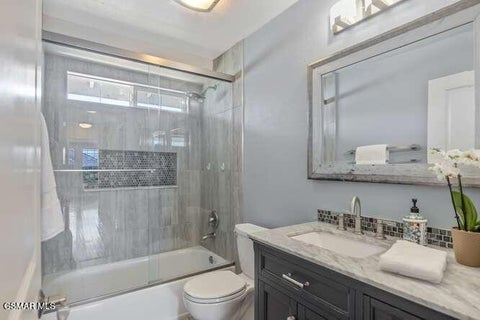 Tiny photo for 586 Schuman Place, Ventura, CA 93003 (MLS # 226004437)