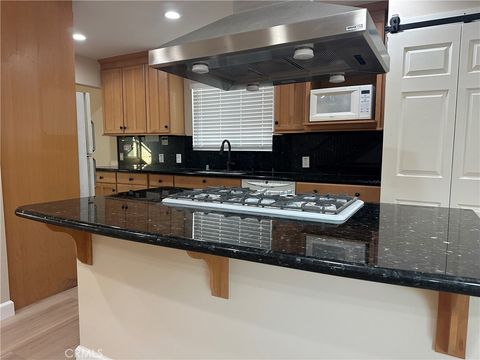 Photo of 2331 E Adams Ave, Orange, CA 92867 (MLS # OC25246495) Photo of 2331 E Adams Ave, Orange, CA 92867 (MLS # OC25246495)