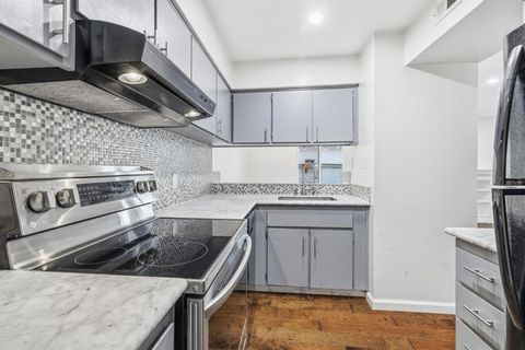 Photo of 1925 46th Avenue #127, Capitola, CA 95010 (MLS # ML82026574)