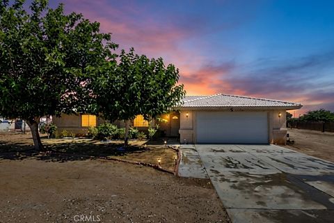 Photo of 14874 Maricopa RD, Victorville, CA 92392 (MLS # HD26134064)