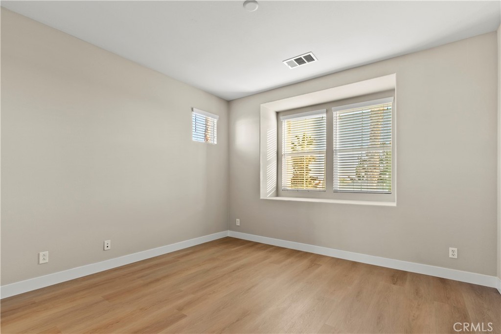 Founder's Walk - Residential