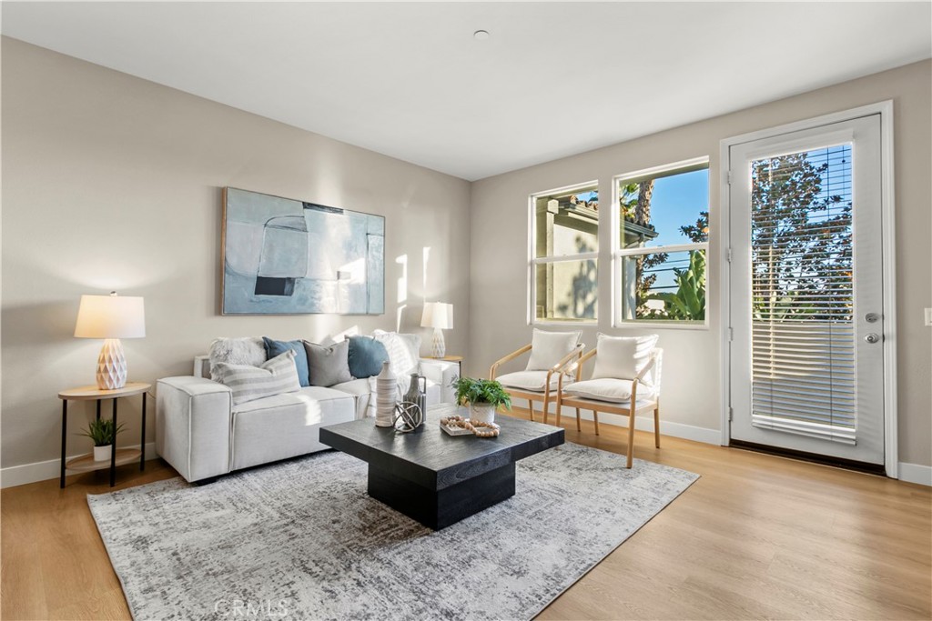 Founder's Walk - Residential