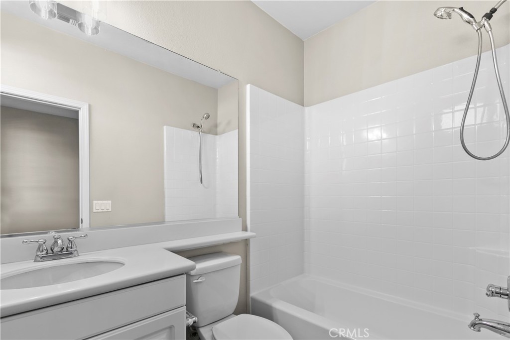 Founder's Walk - Residential