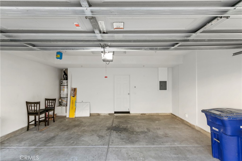 Founder's Walk - Residential