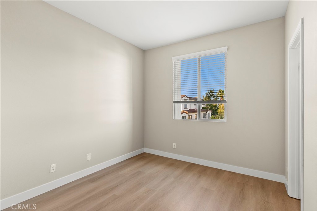 Founder's Walk - Residential