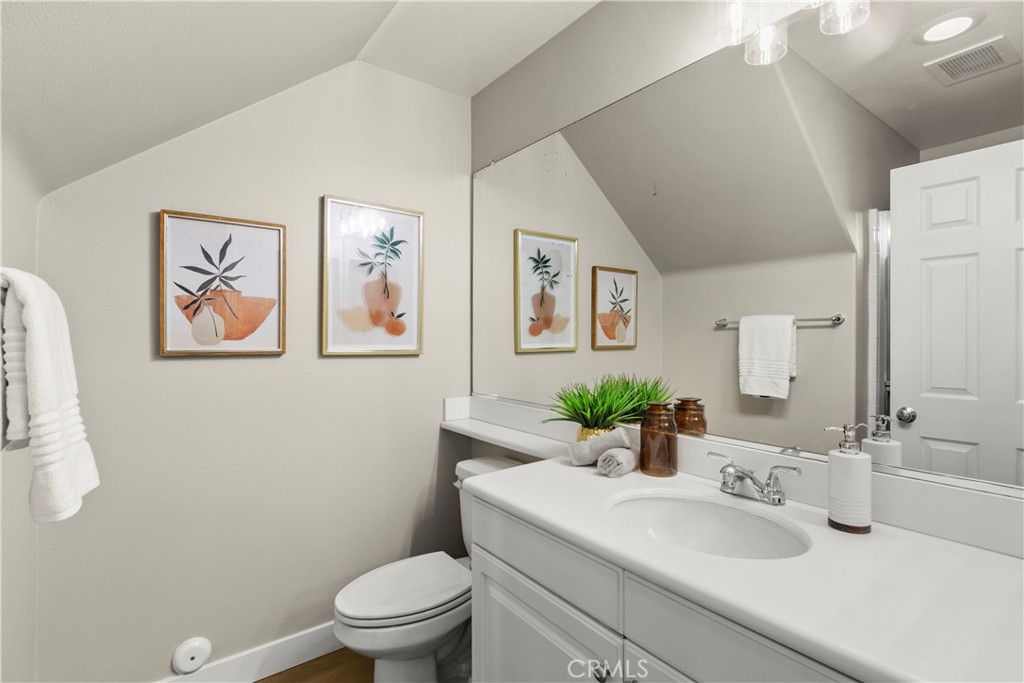 Founder's Walk - Residential