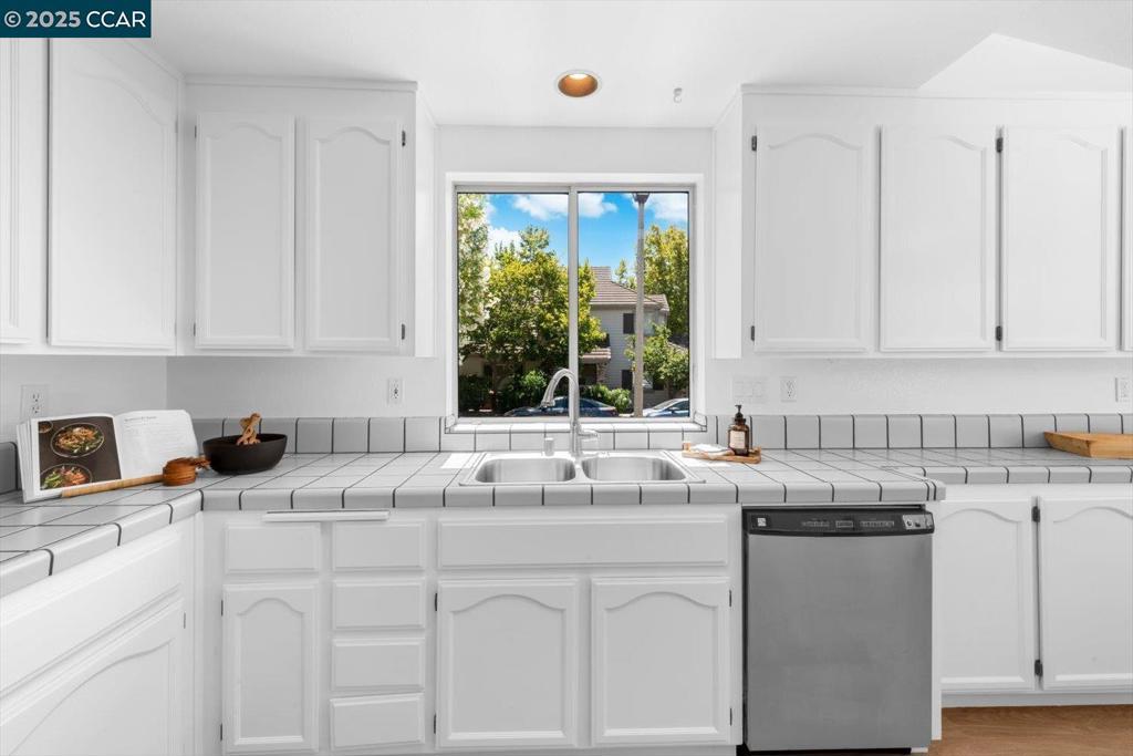 BLACK DIAMOND - Residential