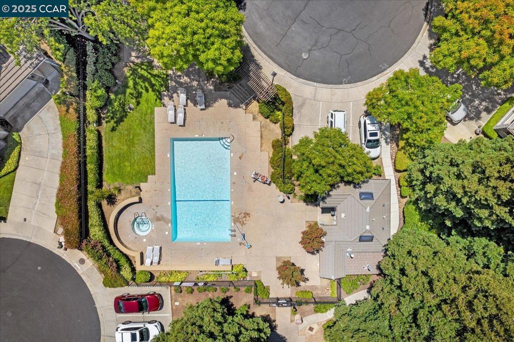 BLACK DIAMOND - Residential