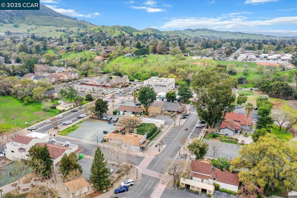 BLACK DIAMOND - Residential