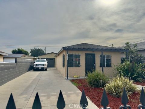 Photo of 836 W Cedar St, Compton, CA 90220 (MLS # DW25218997)