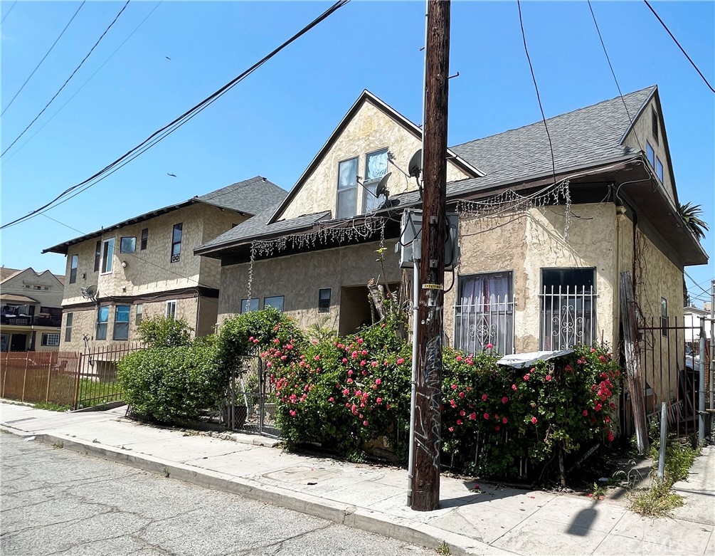 1317 Linwood Avenue