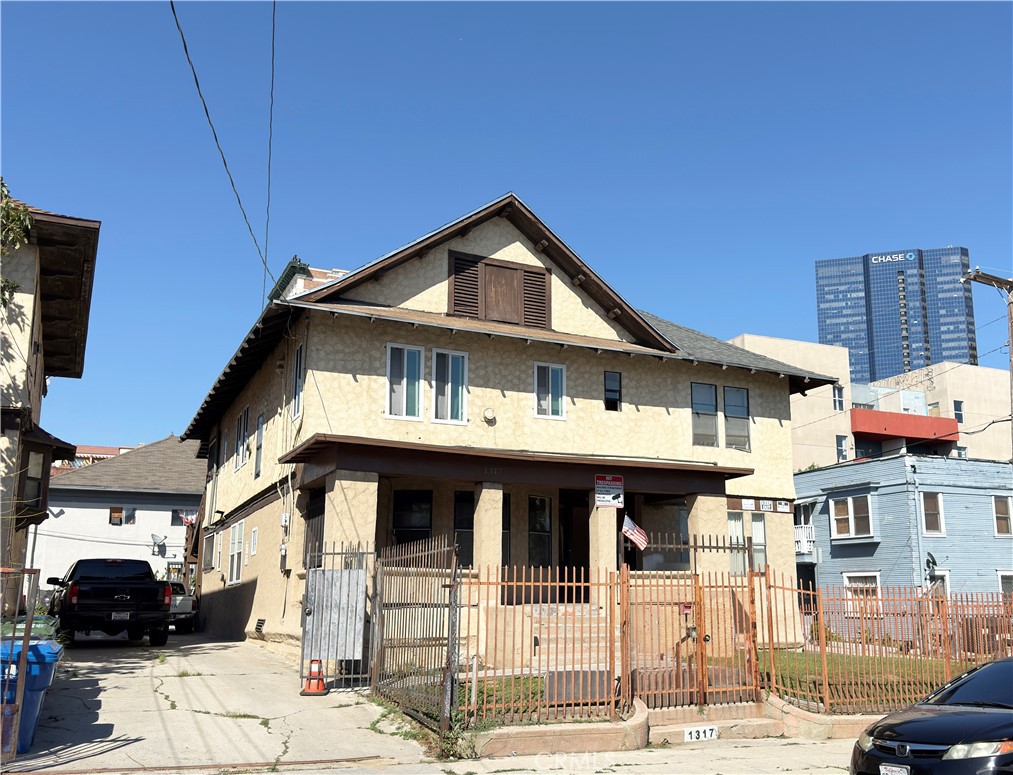 1317 Linwood Avenue