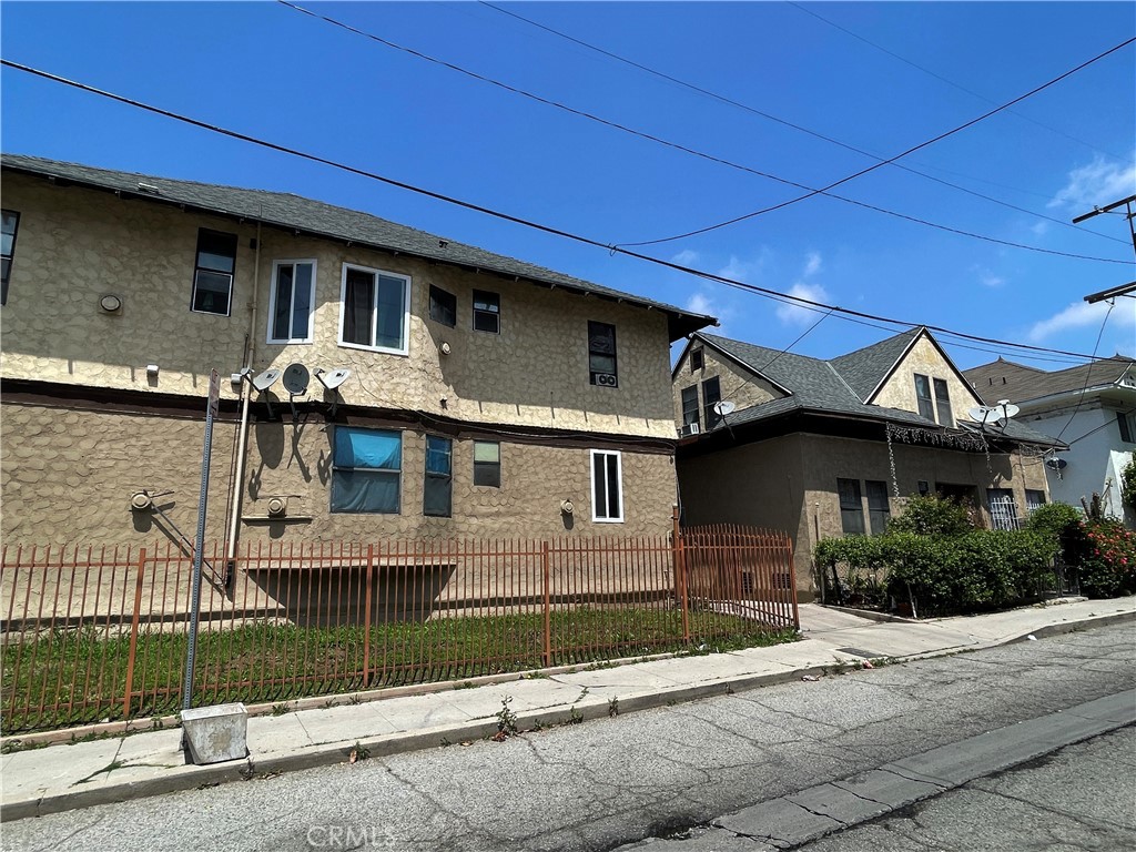 1317 Linwood Avenue