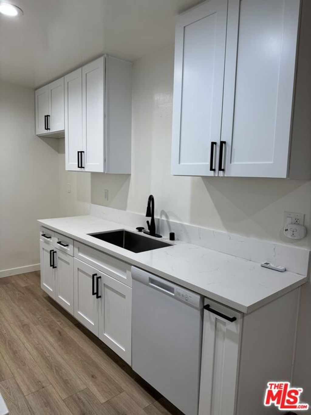 Photo of 5400 Newcastle Avenue #68, Encino, CA 91316 (MLS # 25619659)