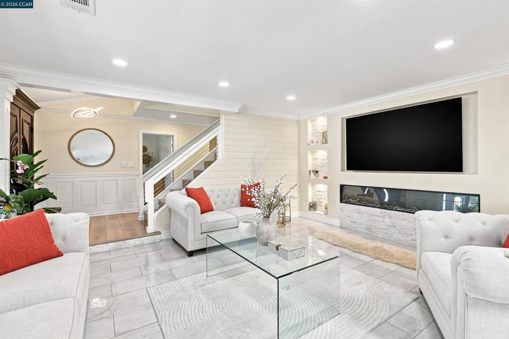 1386 Lichen Ct