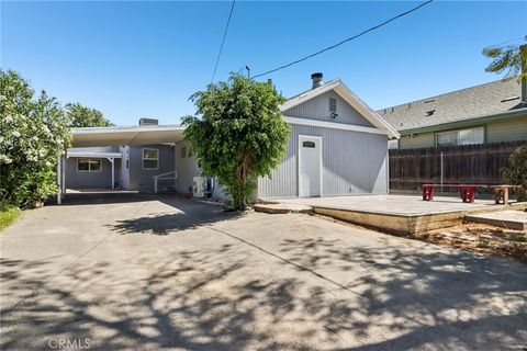 Photo of 11034 Scoville Ave, Sunland, CA 91040 (MLS # BB26068640)