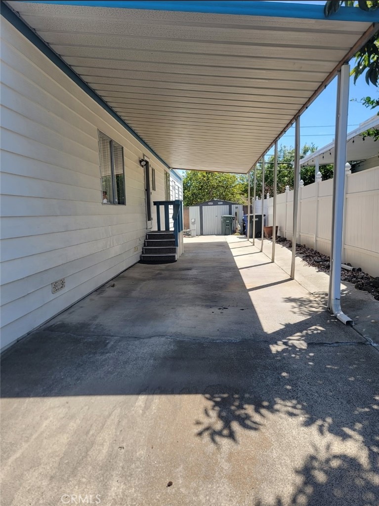 24922 Muirlands 68