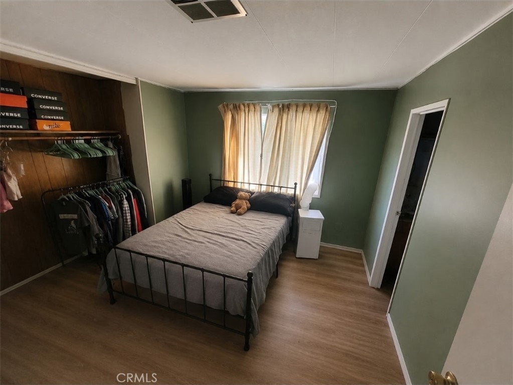 24922 Muirlands 68