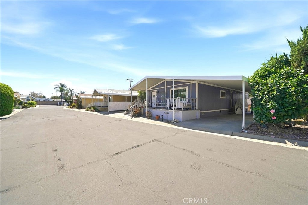 840 E Foothill Boulevard 197