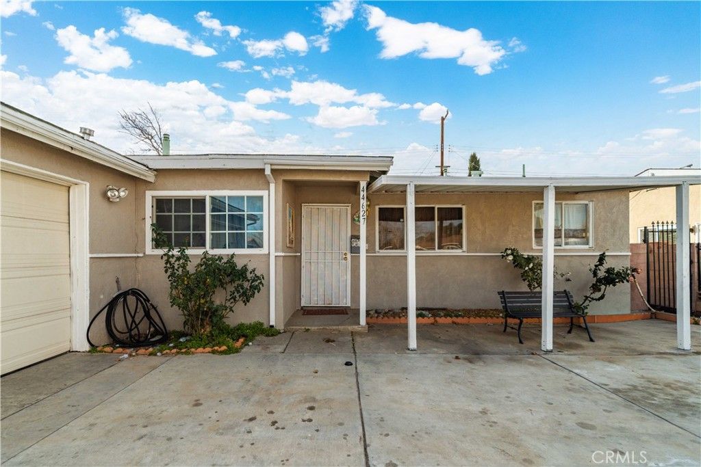 Photo of 44627 Rodin Ave, Lancaster, CA 93535 (MLS # SR26039281)