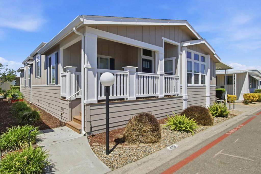 1220 Tasman Drive
