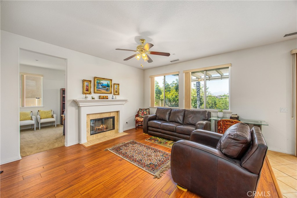 6858 Bacon Lane
