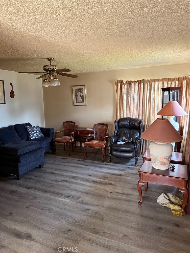 Properties 2 1813 W 151st