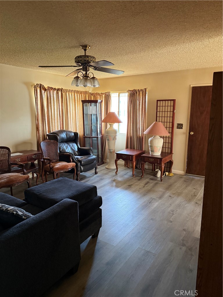 Properties 4 1813 W 151st