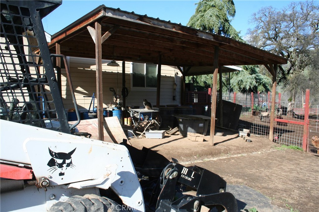 38290 38290 Roundtree Lane