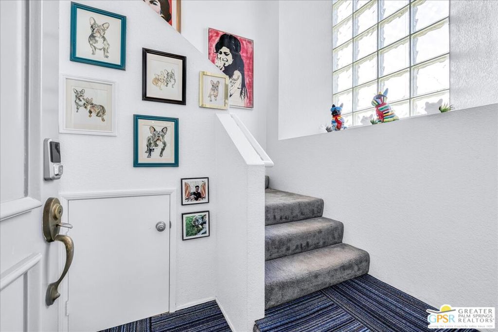 401 S El Cielo Road 204
